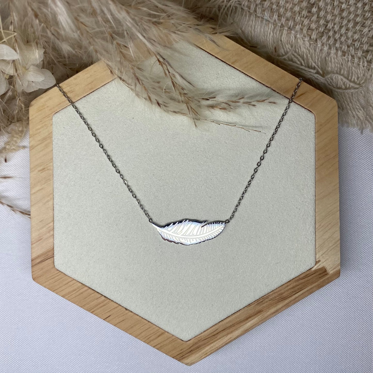 Collier Plume